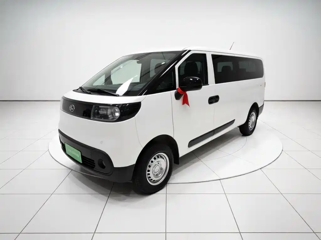 MAXUS V1