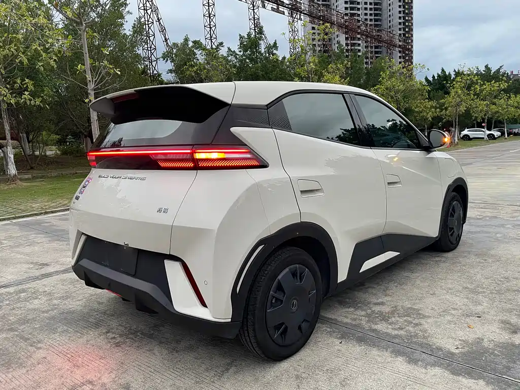 BYD Seagull 2024 305km Freedom