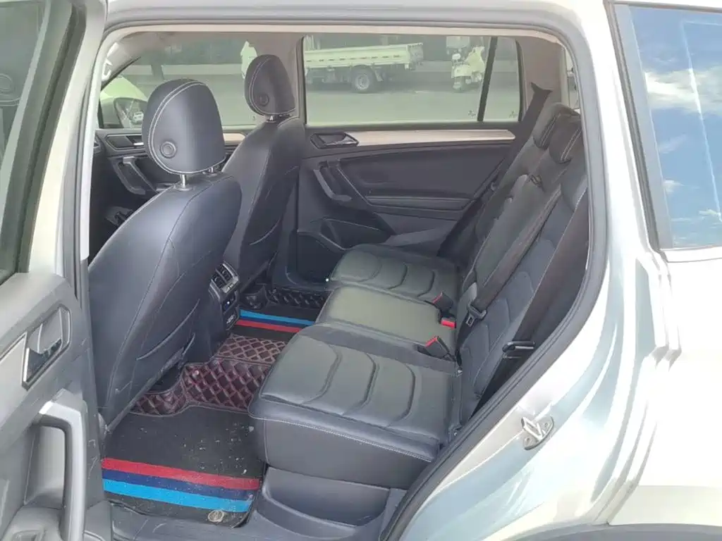 Volkswagen Tiguan L — миниатюра 17