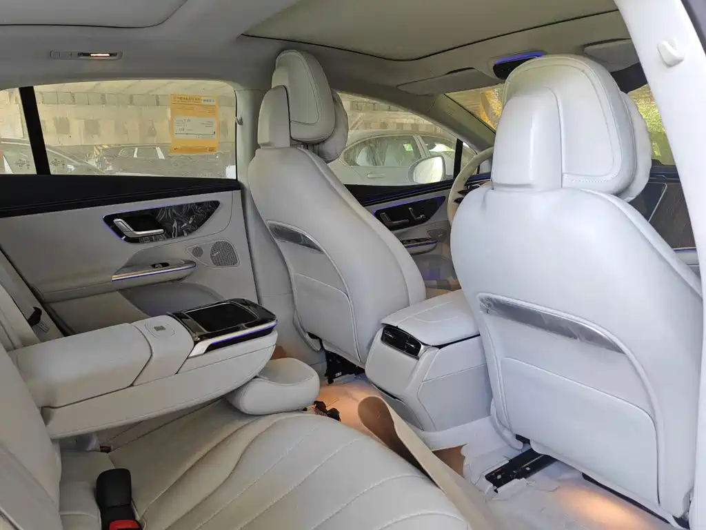 Mercedes-Benz EQE — миниатюра 5
