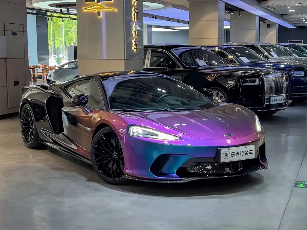 McLaren GT — миниатюра 4