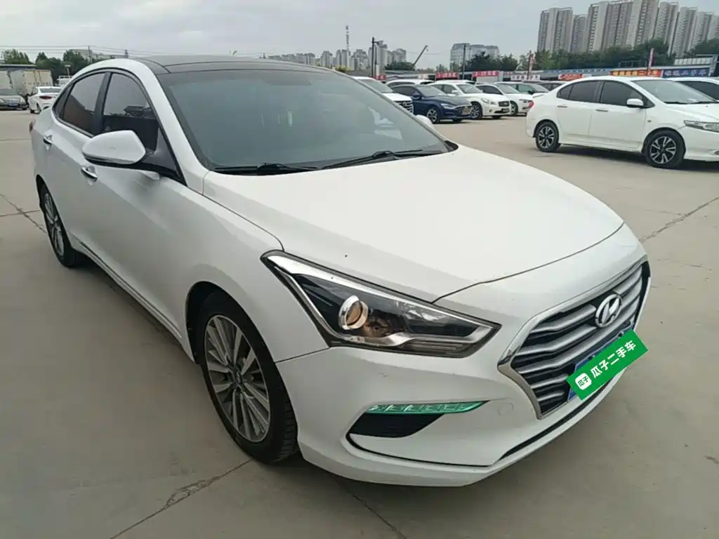 Hyundai Mistra — миниатюра 4