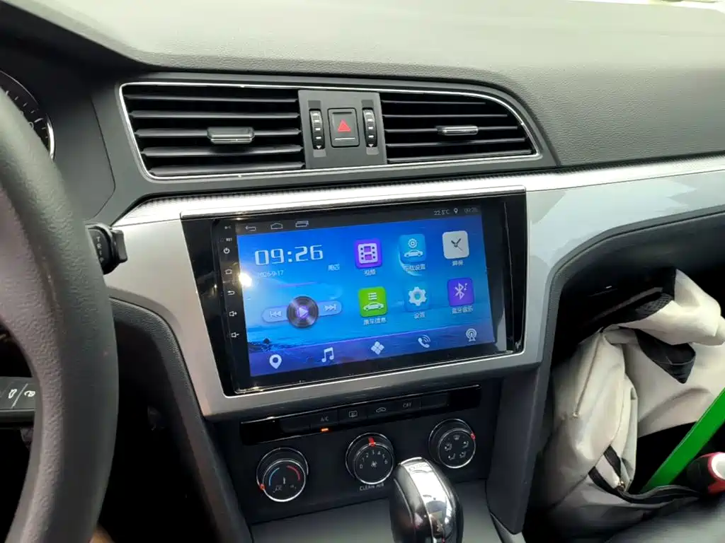 Volkswagen Lamando — миниатюра 13