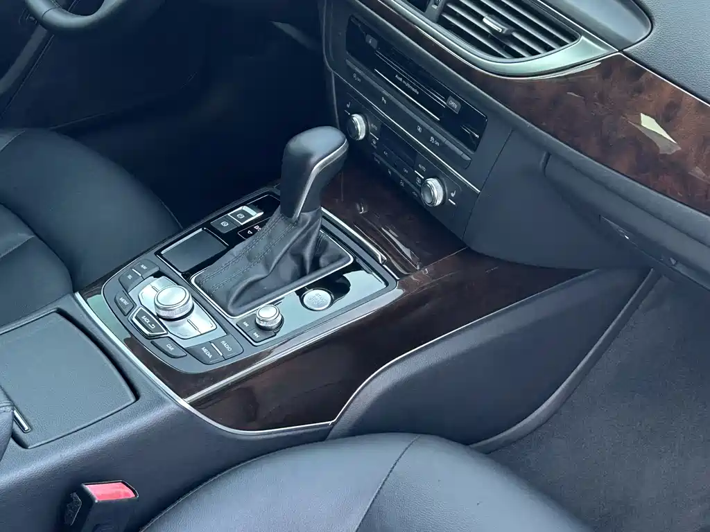 Audi A6L 2017 30 FSI Comfort