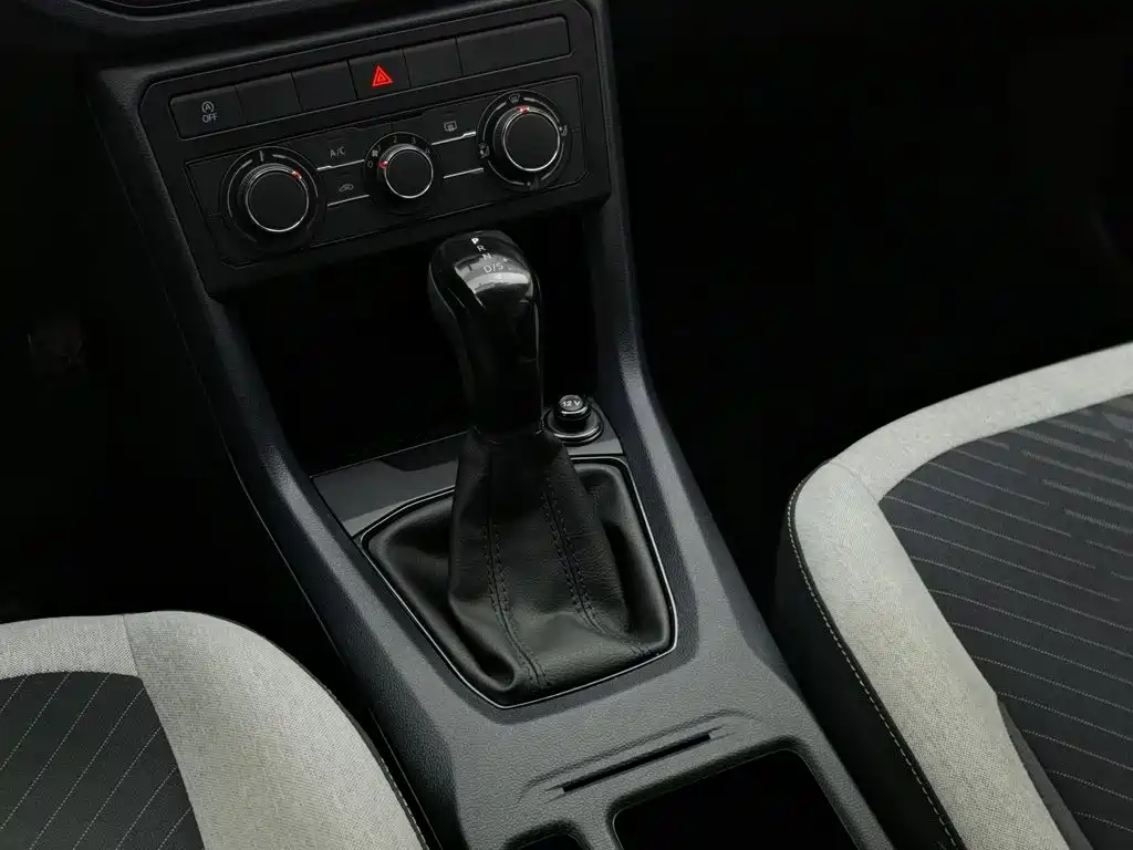 Volkswagen Tharu — миниатюра 13