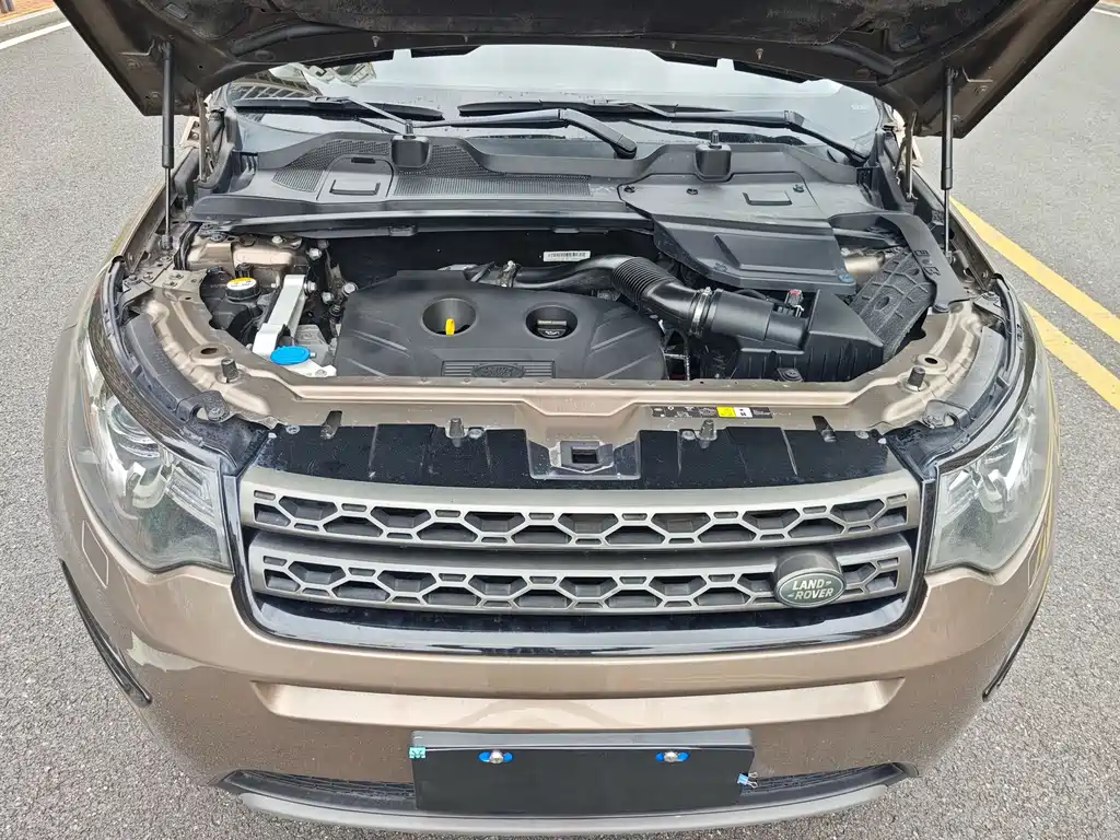 Land Rover Discovery Sport — миниатюра 17
