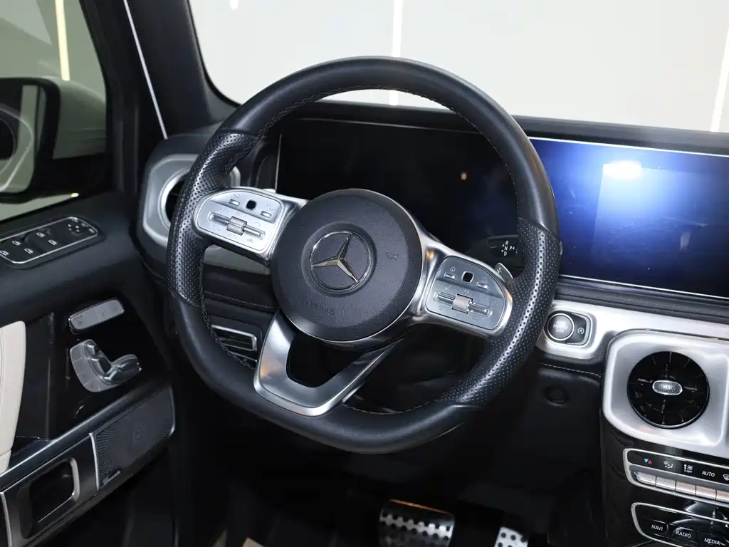 Mercedes-Benz G-Class — миниатюра 23