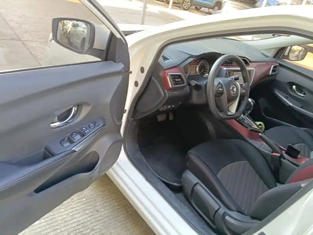 Nissan Bluebird — миниатюра 16