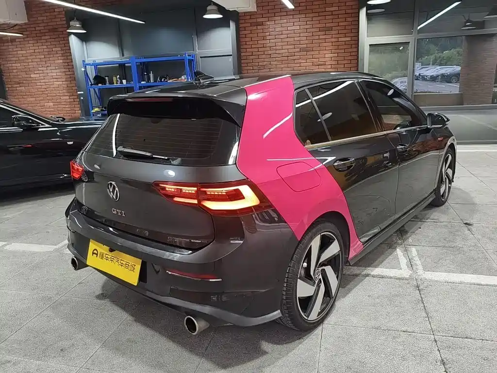 Volkswagen Golf GTI — миниатюра 4
