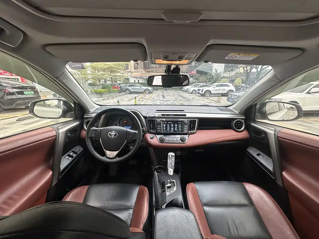 TOYOTA RAV4 RONGFANG