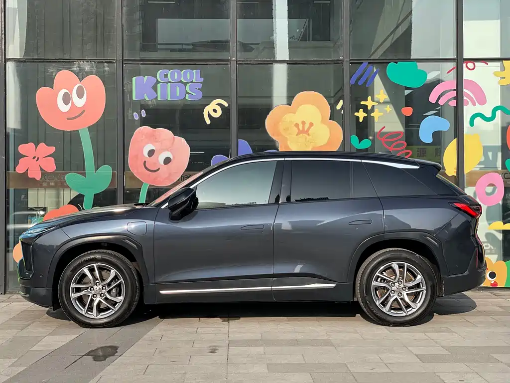 NIO NIO ES6