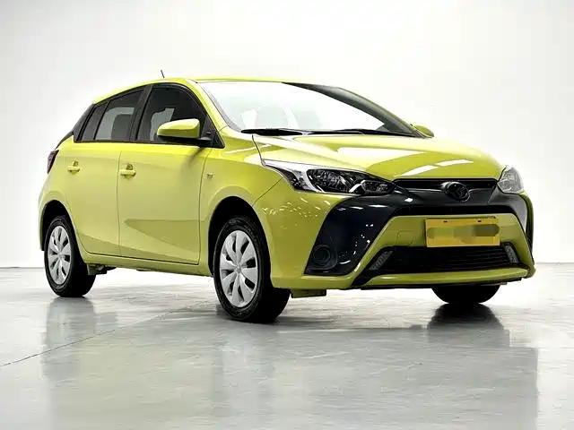 Toyota Yaris L — миниатюра 3