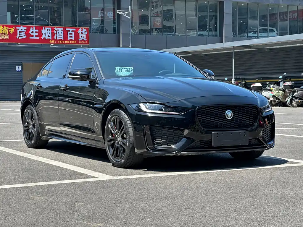 Jaguar XEL — миниатюра 3