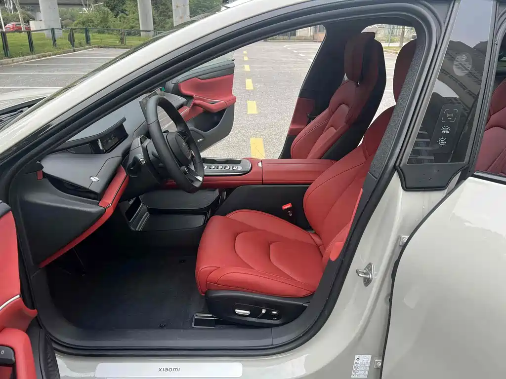 XIAOMI CAR XIAOMI SU7