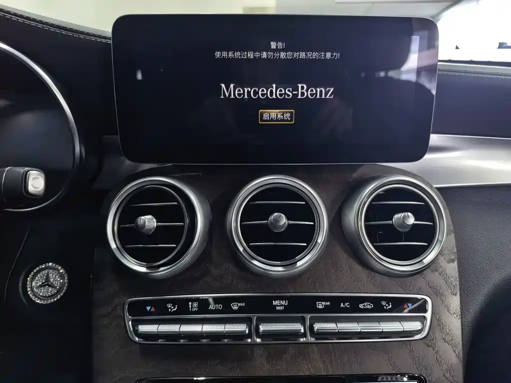 Mercedes-Benz GLC — миниатюра 40