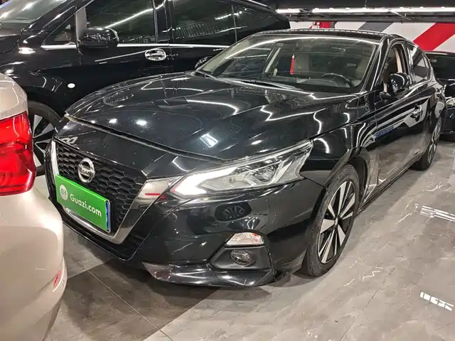 NISSAN TEANA 2021