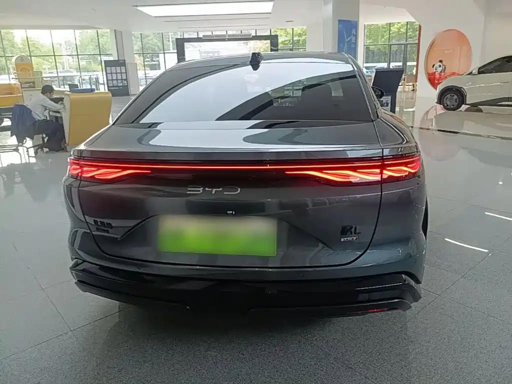 BYD Han L — миниатюра 6