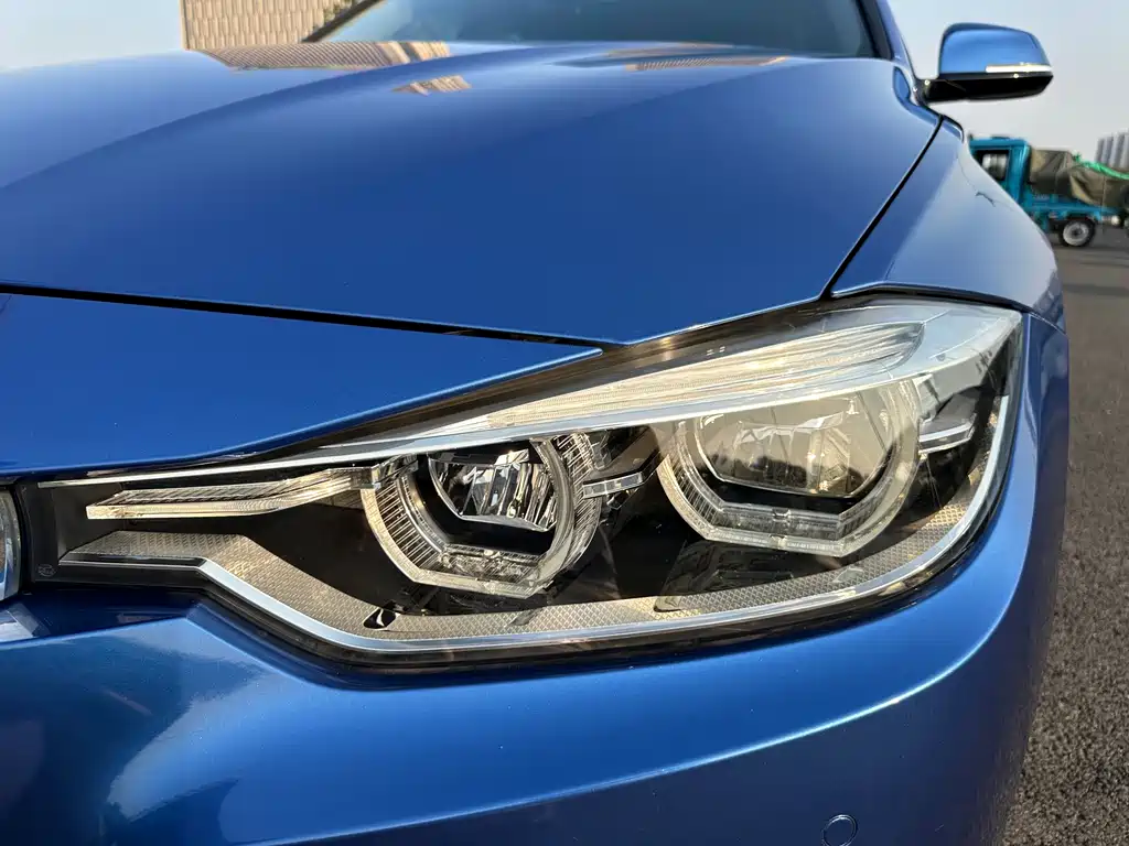 BMW 3 Series — миниатюра 9