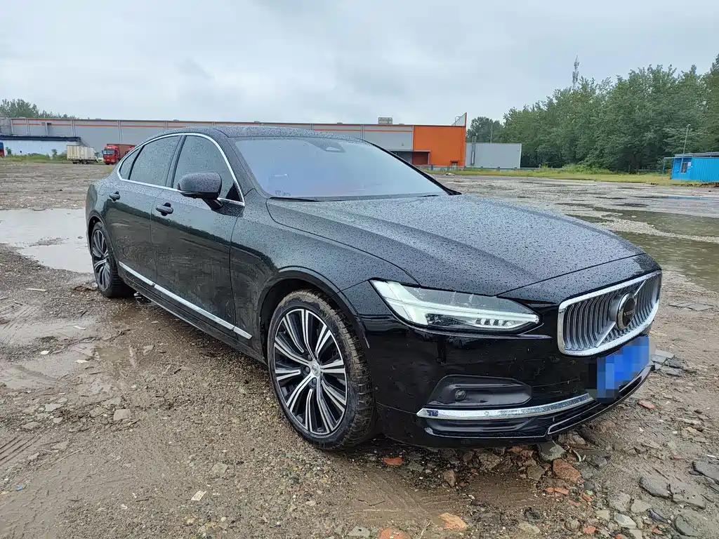 Volvo S90 — миниатюра 3