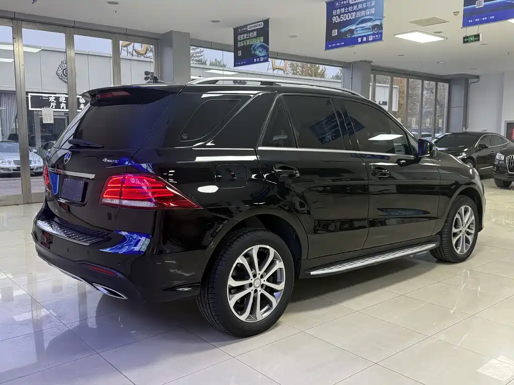 MERCEDES-BENZ GLE