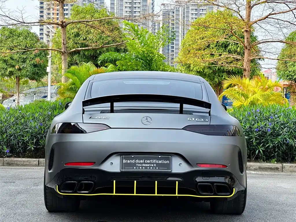 MERCEDES-BENZ AMG GT