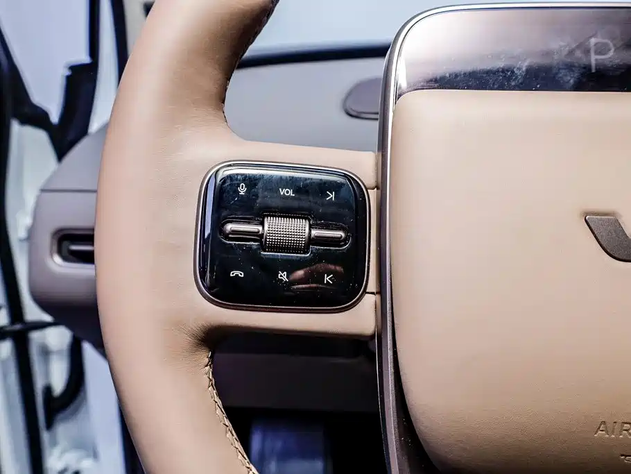 Li Auto Идеальный I8 — миниатюра 15
