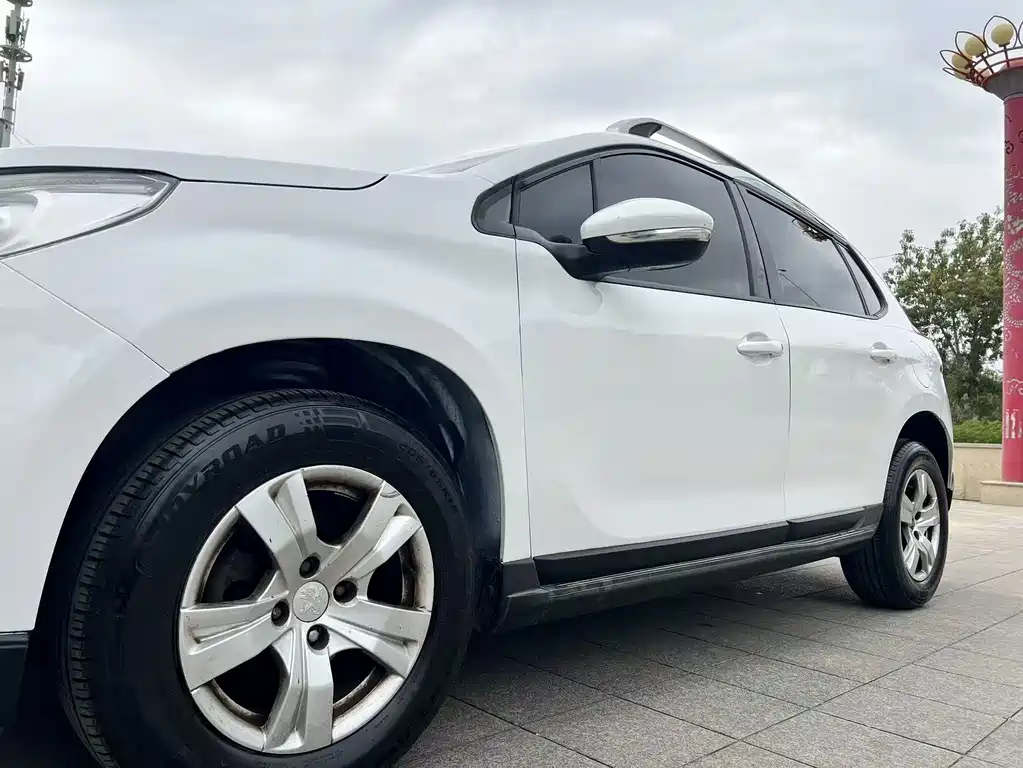 Peugeot 2008 — миниатюра 14