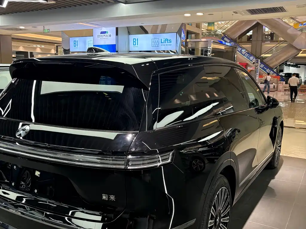 NIO ES8 2026 мест Executive Luxury