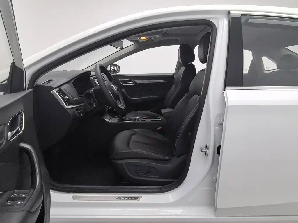 Roewe i6 Classic — миниатюра 10