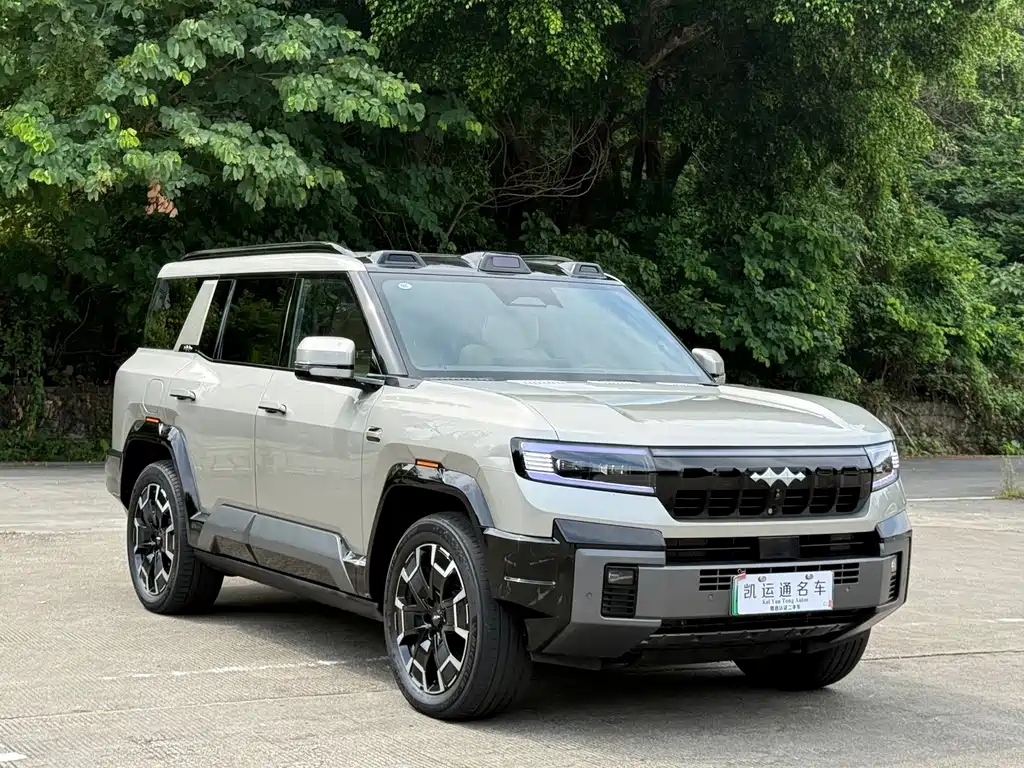 Fang Cheng Bao Leopard 8 — миниатюра 2