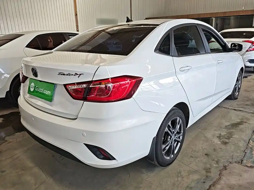 Changan Eado DT — миниатюра 7