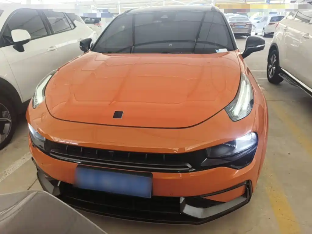 Lynk & Co 02 Hatchback — миниатюра 3