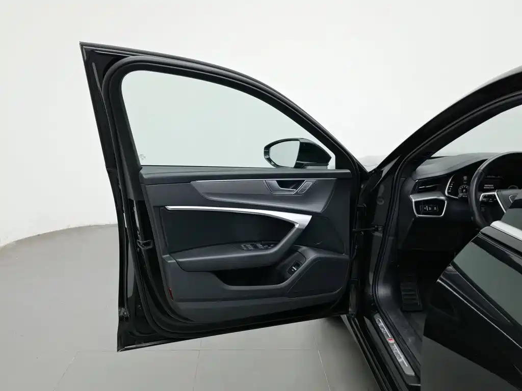 Audi A6L — миниатюра 8