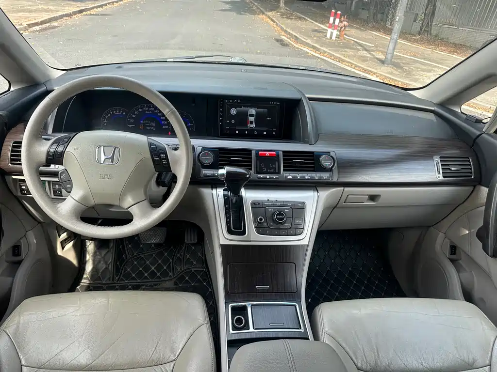 Honda Elysion — миниатюра 12