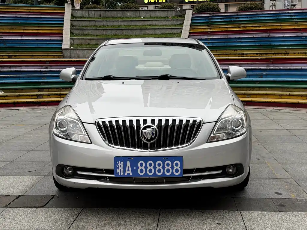 Buick Excelle — миниатюра 2