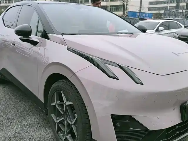 LYNK Z20 2025