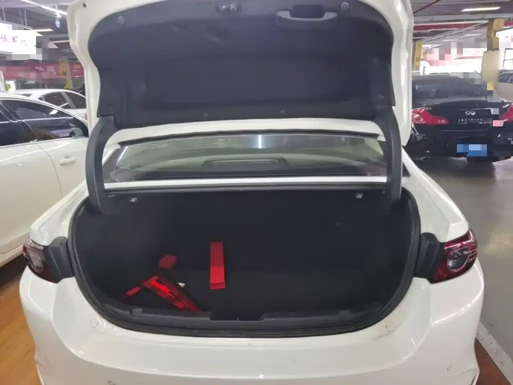 Mazda 3 Axela — миниатюра 19