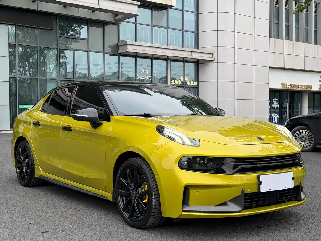 Lynk & Co 03 2022