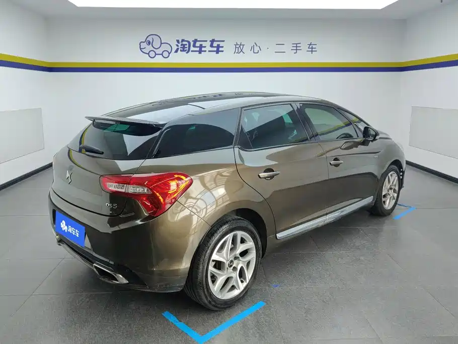 DS DS 5 — миниатюра 3