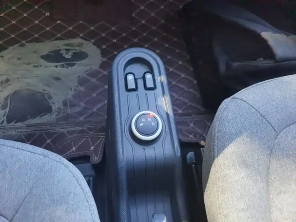 Wuling MINIEV — миниатюра 14