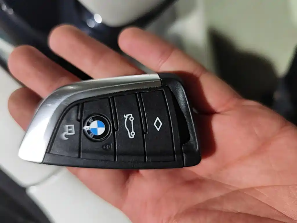BMW X3 — миниатюра 10