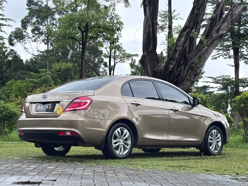 Geely Emgrand — миниатюра 13