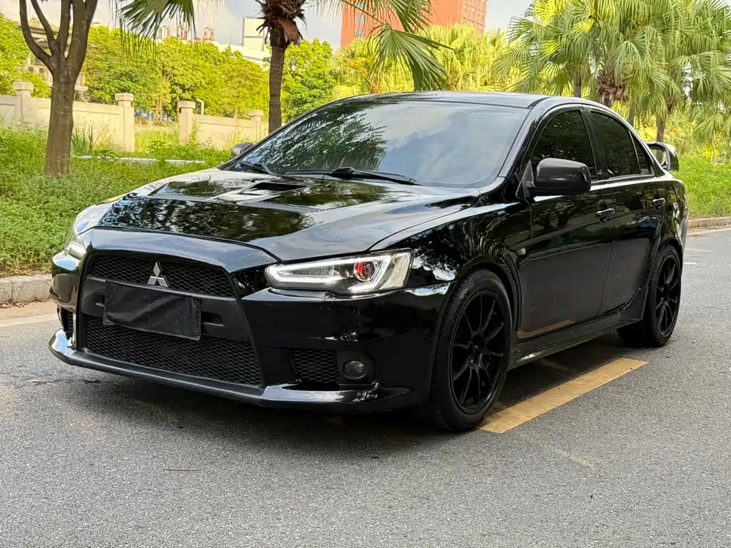 Mitsubishi Lancer EX 2014