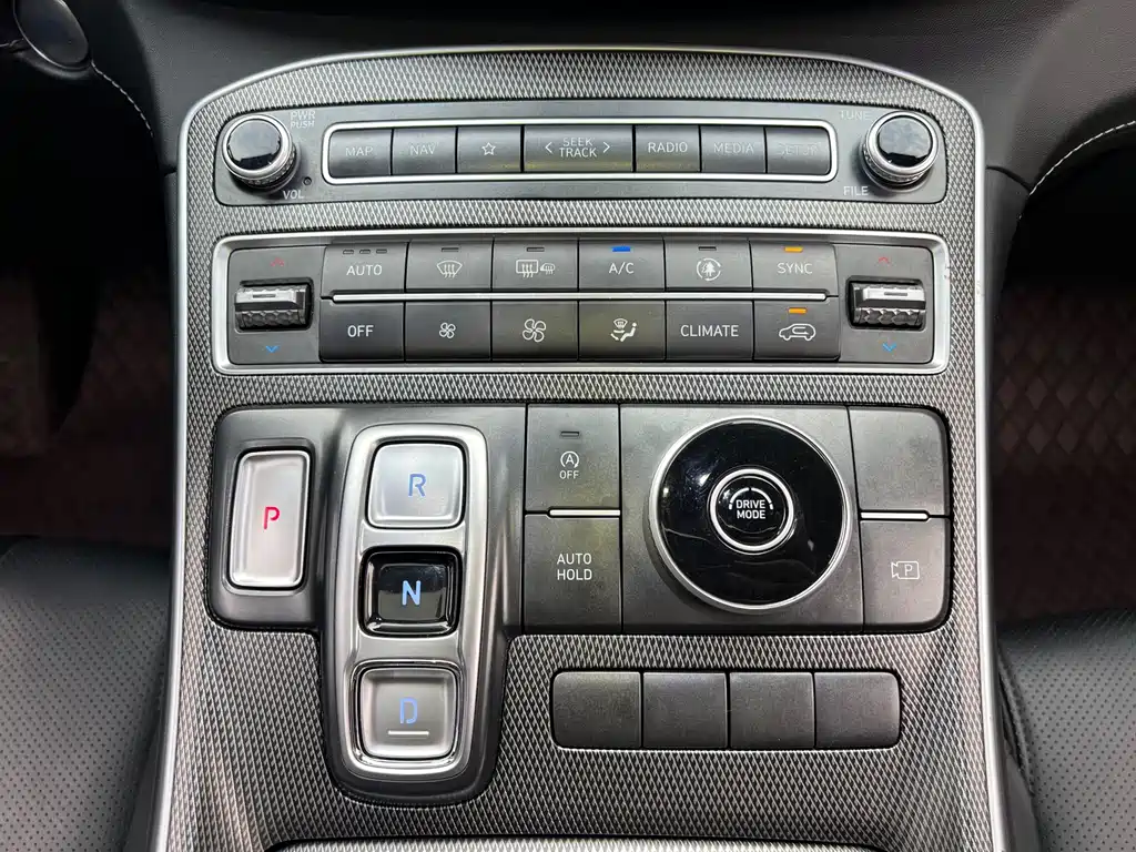 Hyundai Santa Fe — миниатюра 16