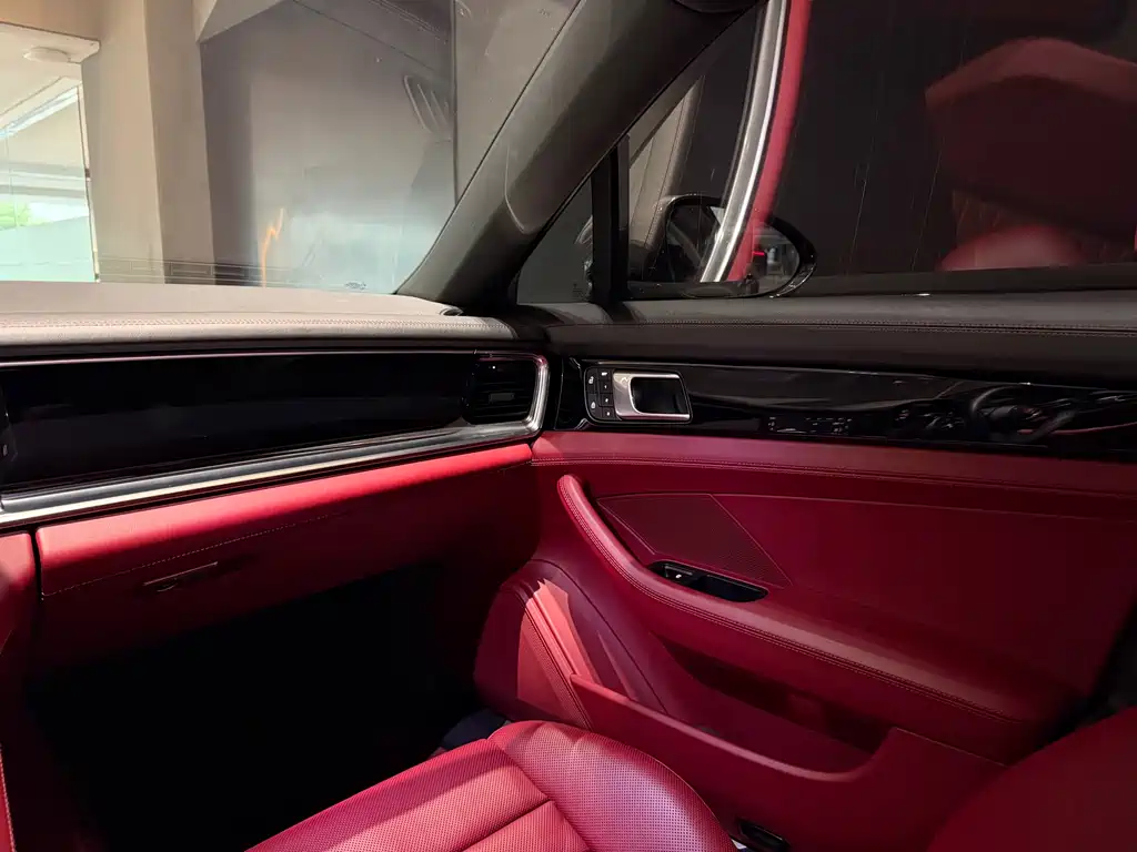 Porsche Panamera — миниатюра 11