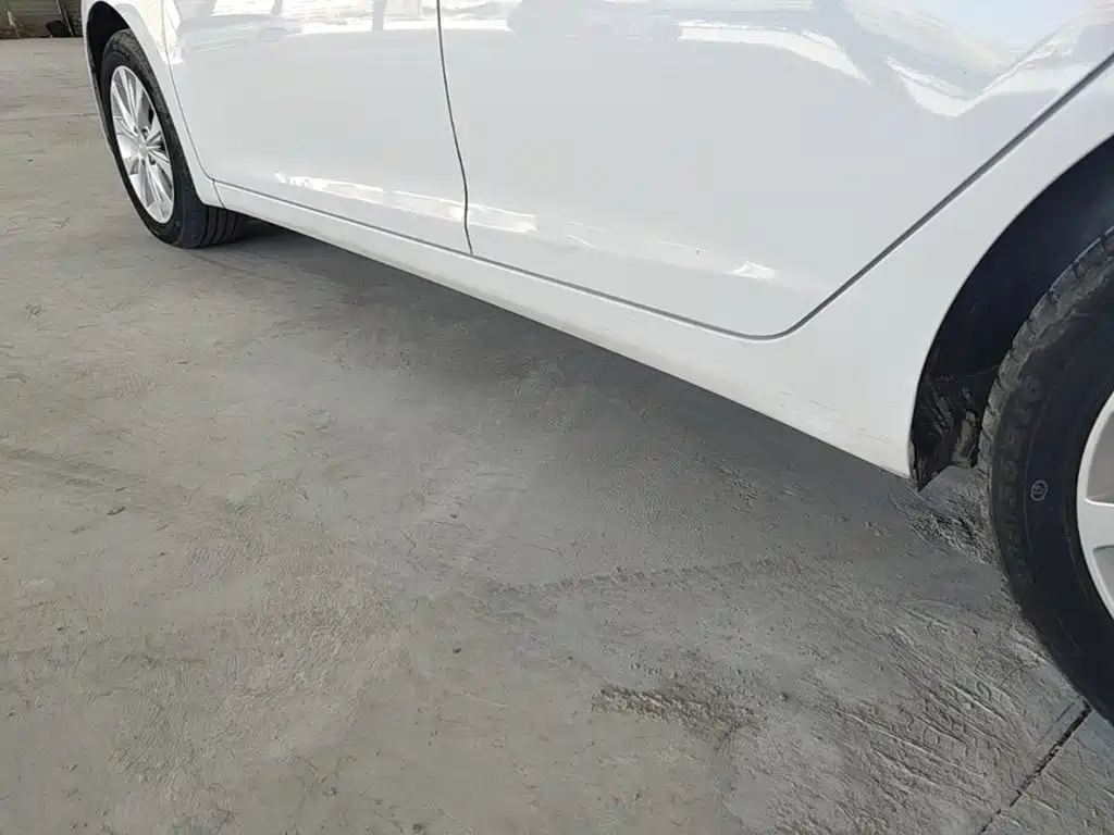 Hyundai Elantra Langdong — миниатюра 22