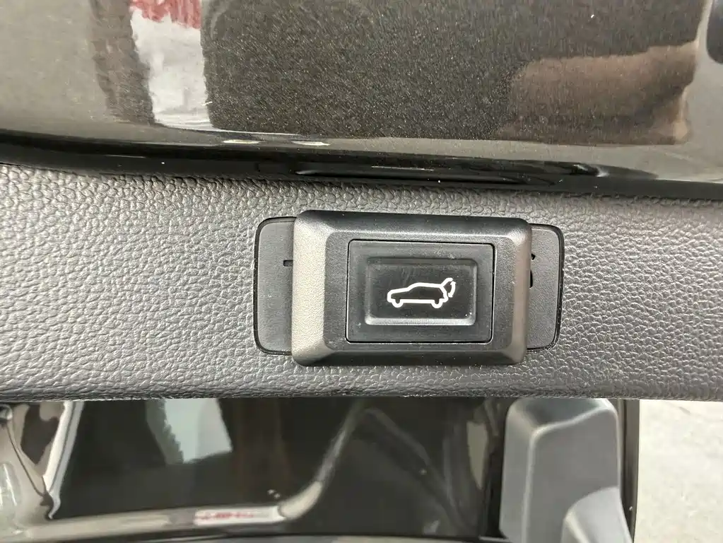 Volkswagen Sagitar — миниатюра 15