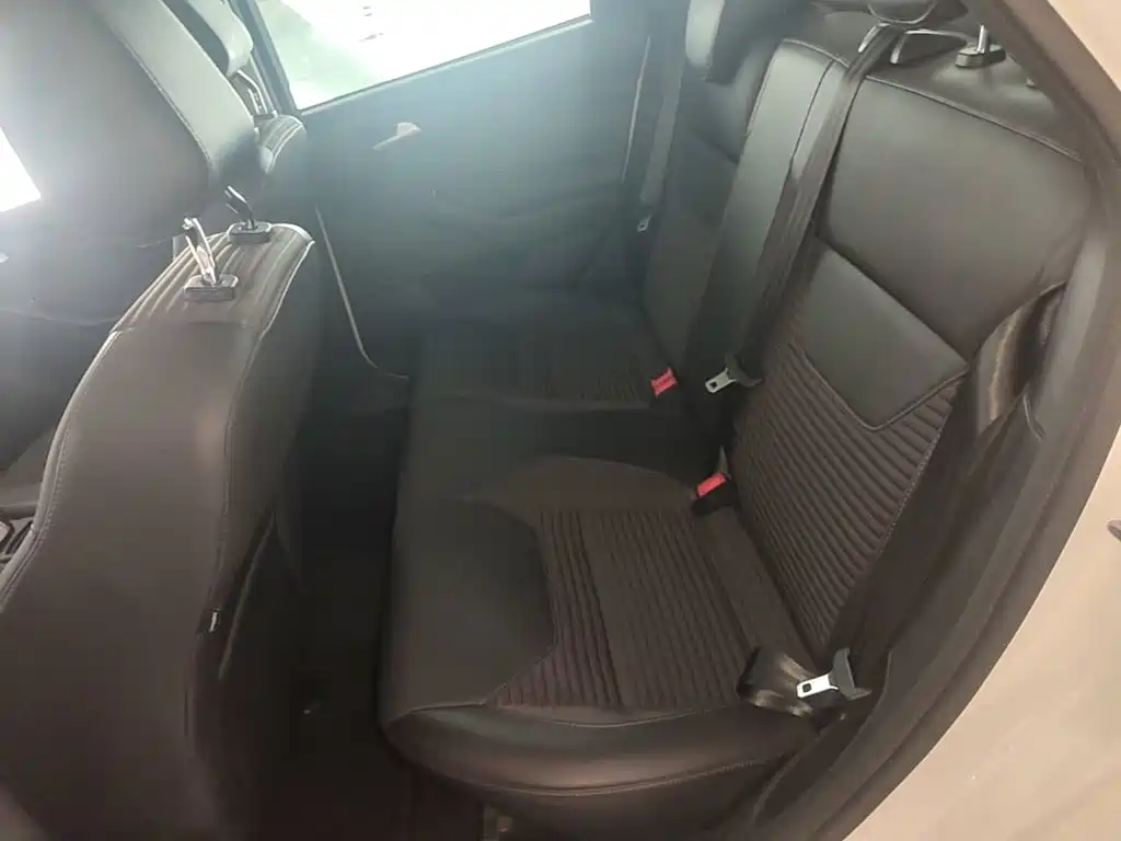 Ford Focus — миниатюра 17