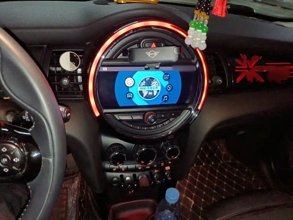 MINI Mini — миниатюра 6