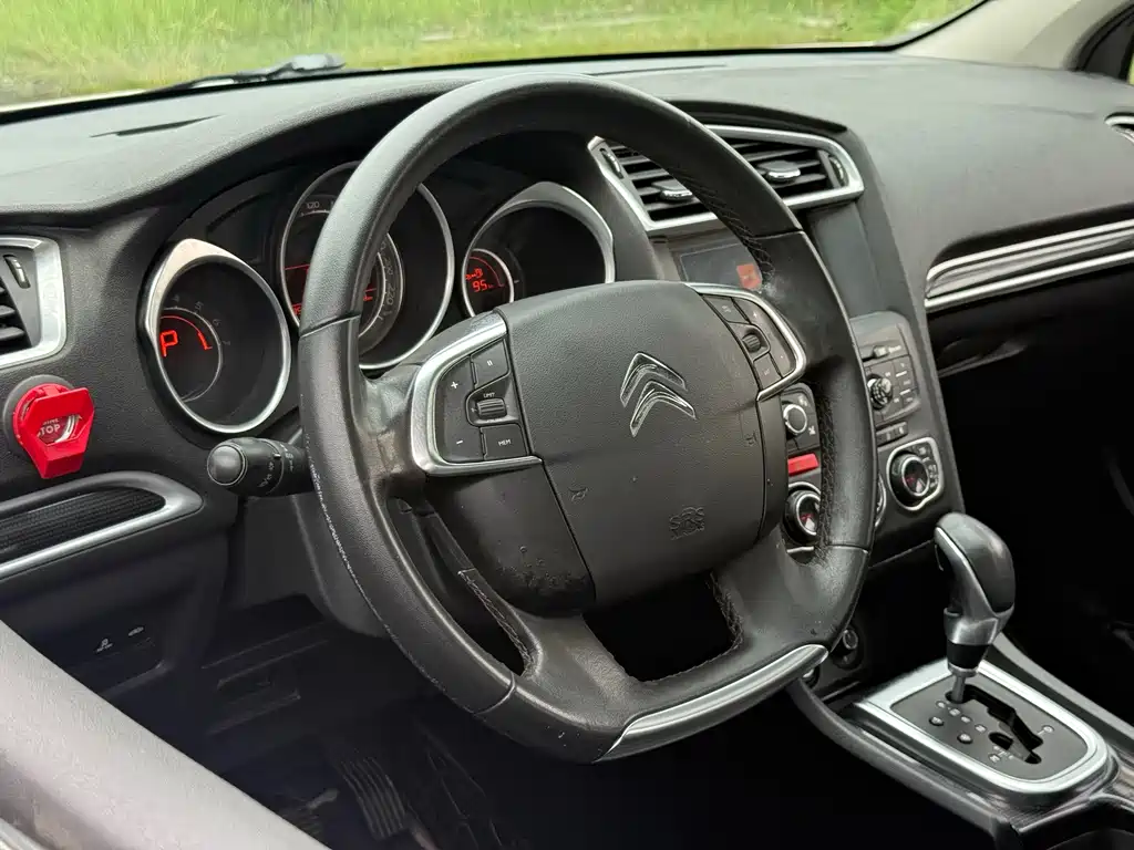 Citroen C4L — миниатюра 16